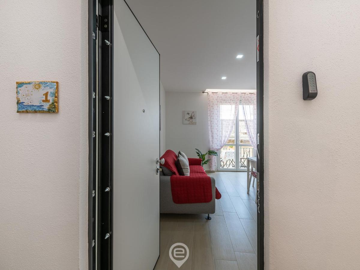 Sabamiglia Apartments Кальяри Экстерьер фото