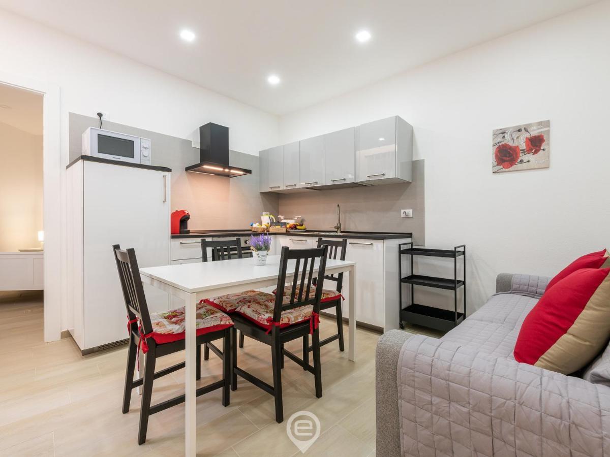 Sabamiglia Apartments Кальяри Экстерьер фото