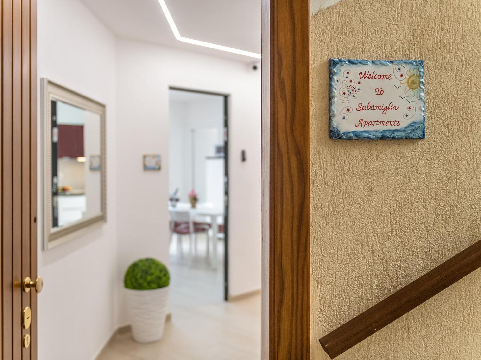 Sabamiglia Apartments Кальяри Экстерьер фото